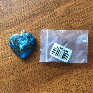 Blue gray gemstone heart pendant 4x4 cm